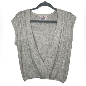 Vintage sweater vest by Currants by Jeri Jo Gray size small